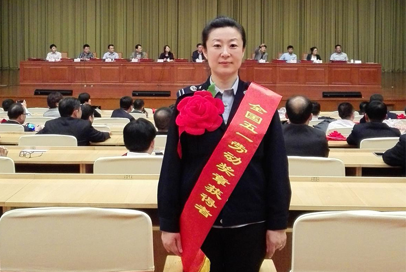 5cdcbe93d118a.jpg qq.jpg